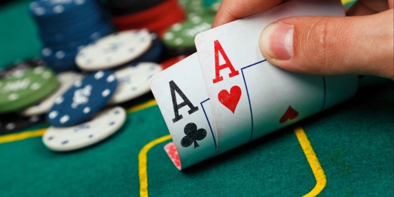 meo-choi-poker-luon-thang-cach-doc-vi-doi-thu